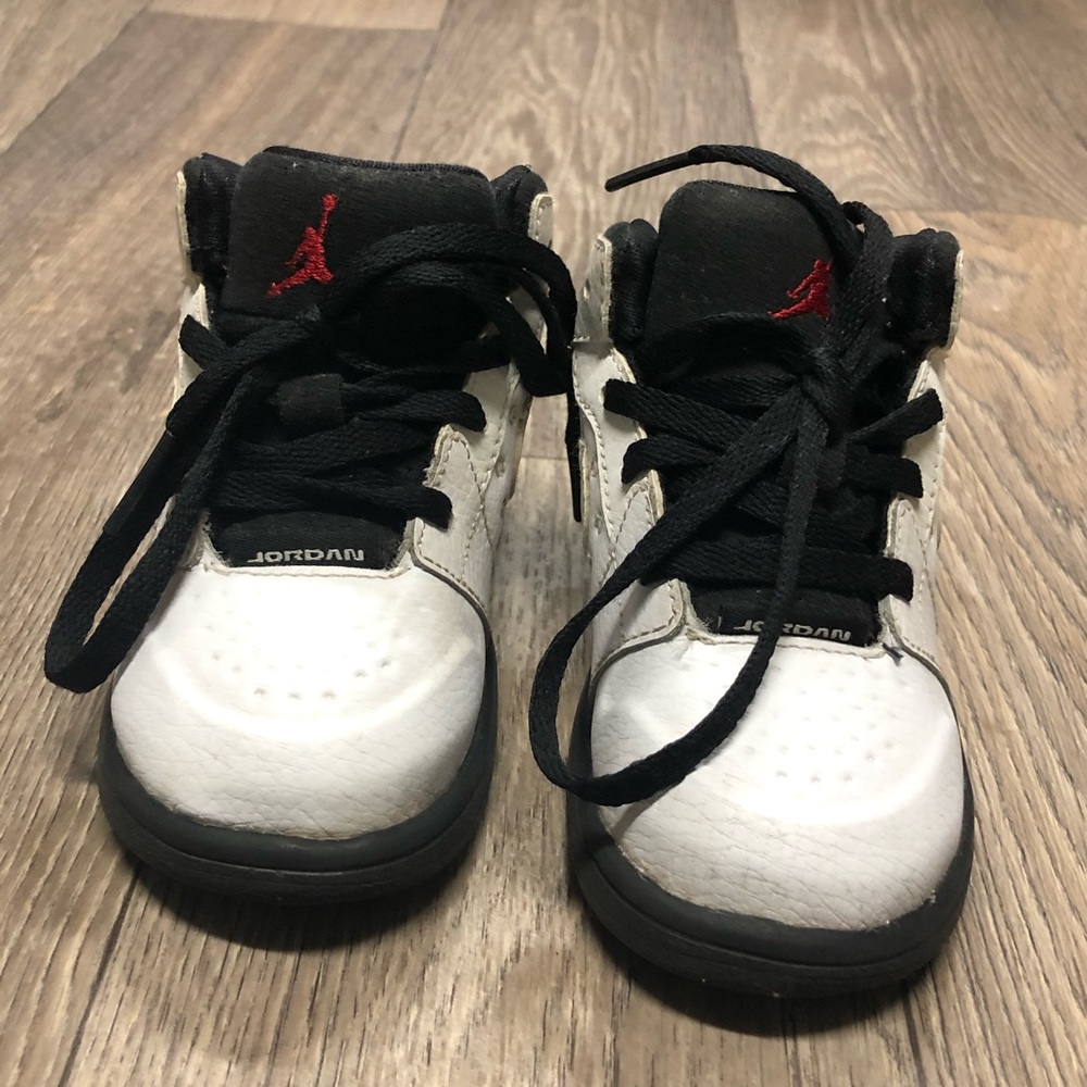 JORDANS Hi Tops Sneakers White AiR Jordan Sz 7 - Picture 6 of 8